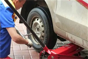 蜀山区附近拖车24小时服务热线电话